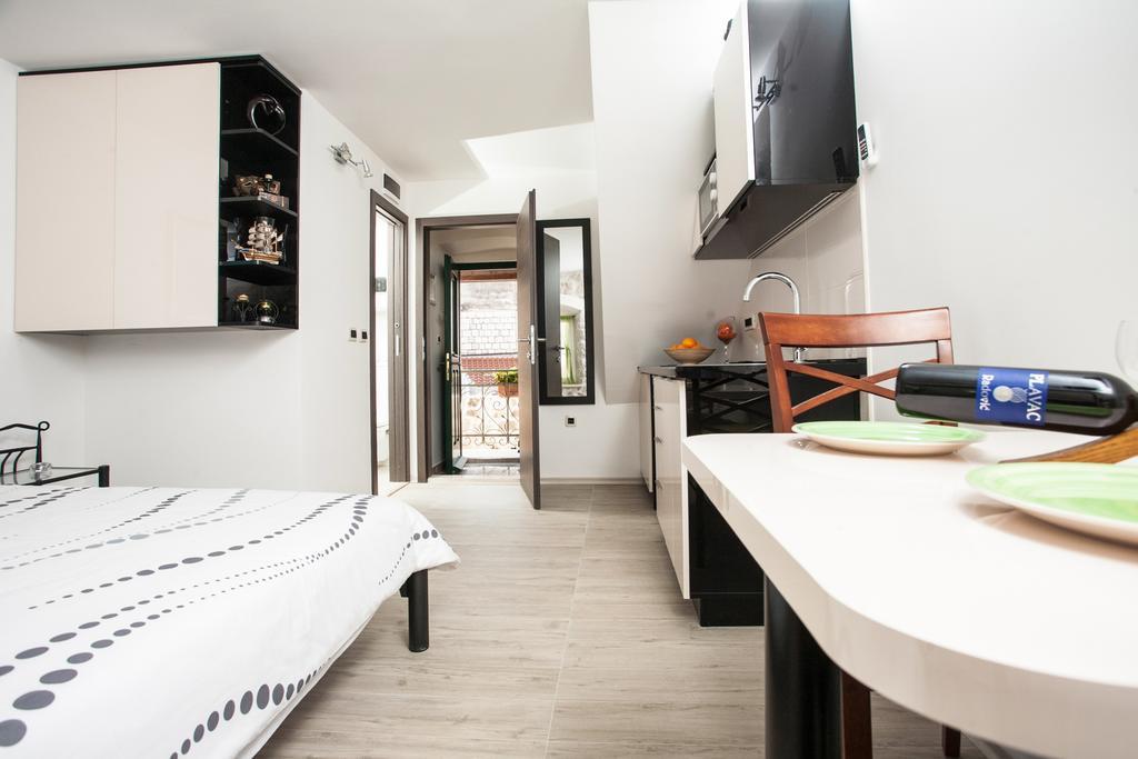 Apartamento & Kartolina *